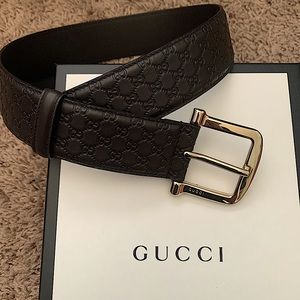 BRAND NEW+TAGS - Gucci Women’s High Waisted Interlocking Belt, size 70 (28 inch)